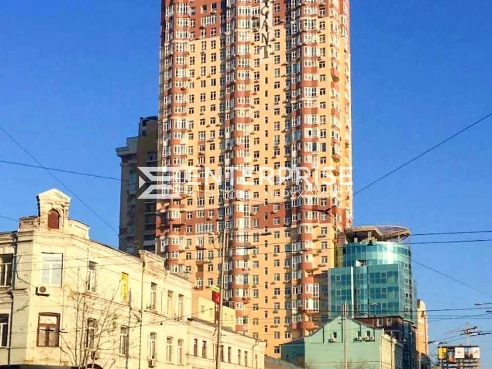 Квартира. Київ, Жилянська вул.