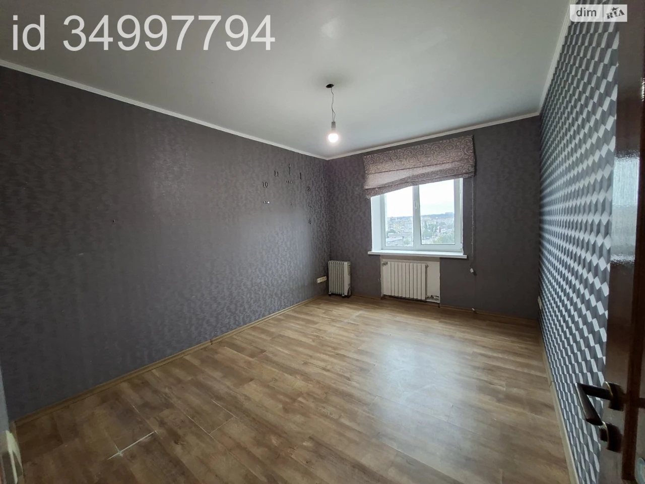 Sale of an Apartment in Pereмога-3