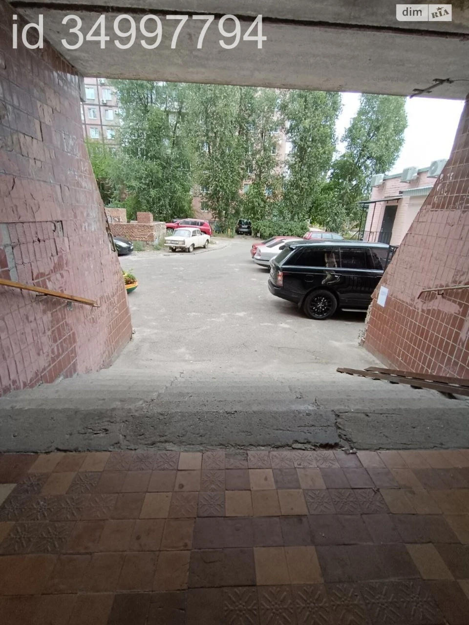 Sale of an Apartment in Pereмога-3