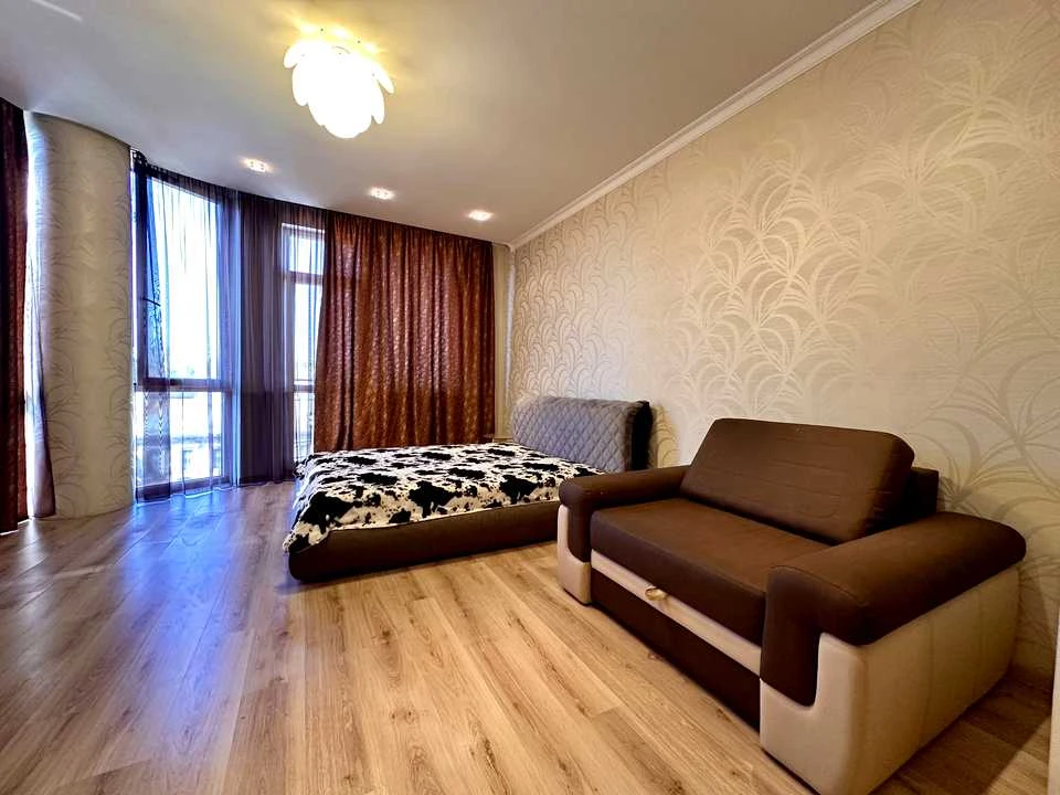 Apartment. Odessa, Marazlievskaya St.