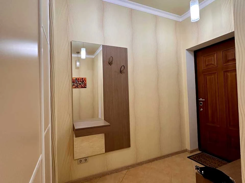 Apartment. Odessa, Marazlievskaya St.