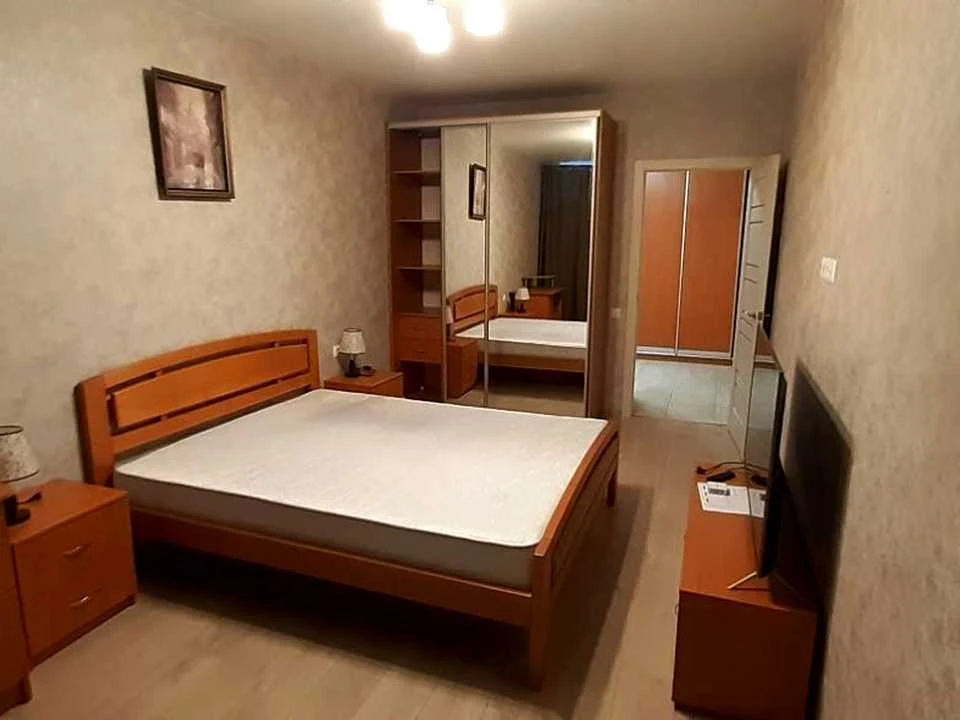 Квартира. Київ, Євгена Сверстюка вул.