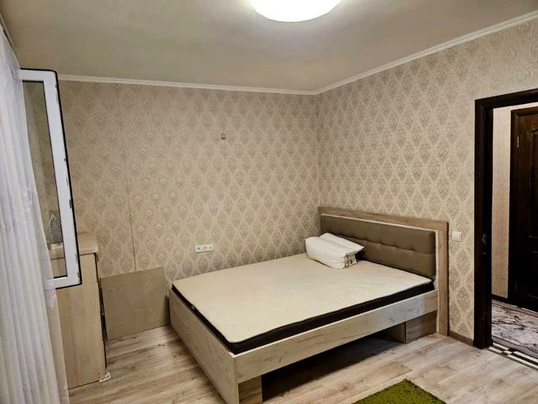 Apartment. Academician Korolyova St., Odessa