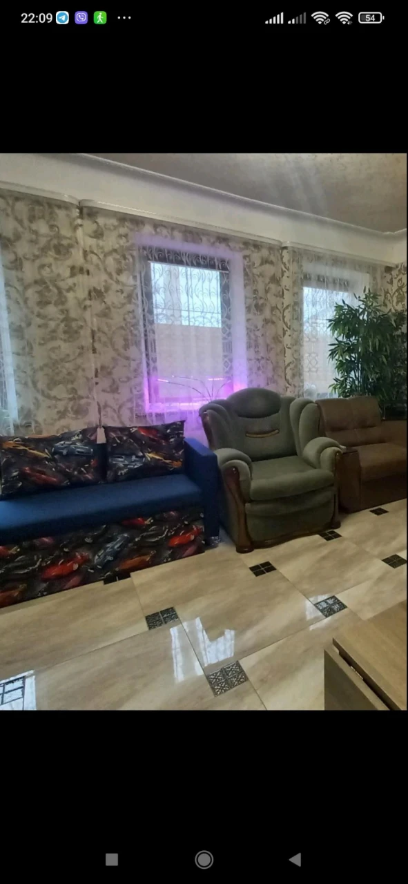 Продам капітальний будинок в районі пр Металургів