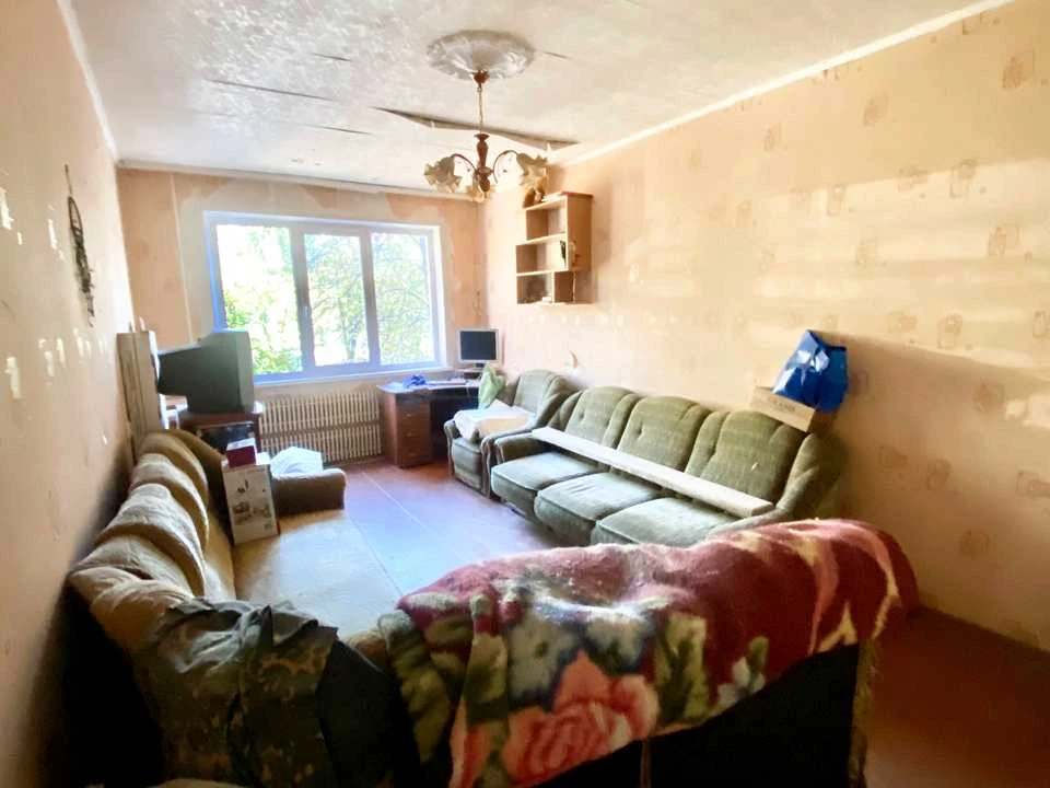 Apartment. Kharkiv, Neskorenych St.