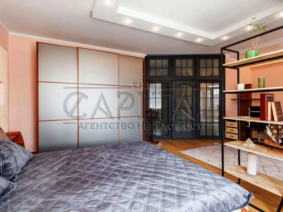 Apartment. Vladimir Iasyuka Avenue, Kyiv