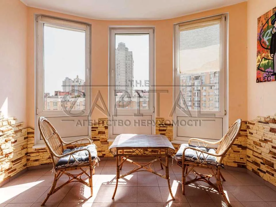 Apartment. Vladimir Iasyuka Avenue, Kyiv