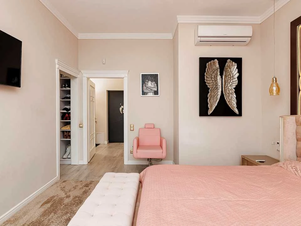 Apartment. Vyscheslava Chornovola Avenue, Lviv