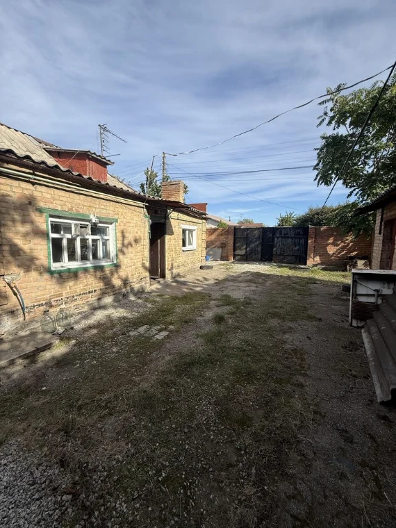 For Sale: Detached House in the area of Velika Balka!