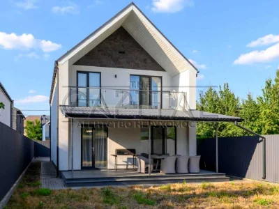 House. Kyiv, Berezova St.