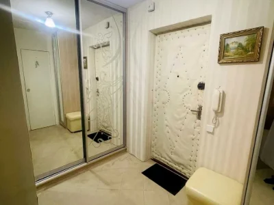 Apartment. Kyiv, Masherobud'vna St.