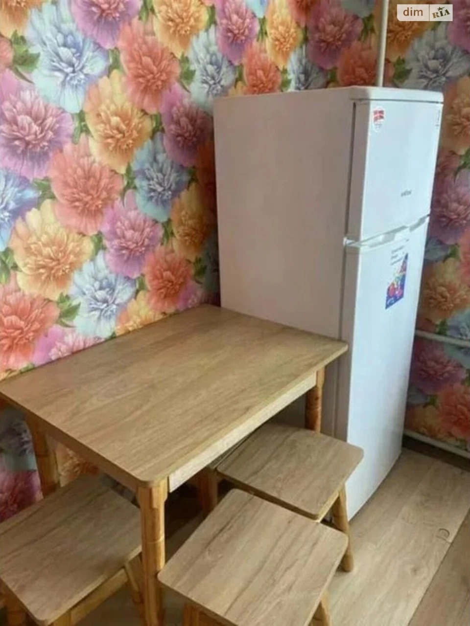 Long-Term Rental One-Room Apartment at the Train Station