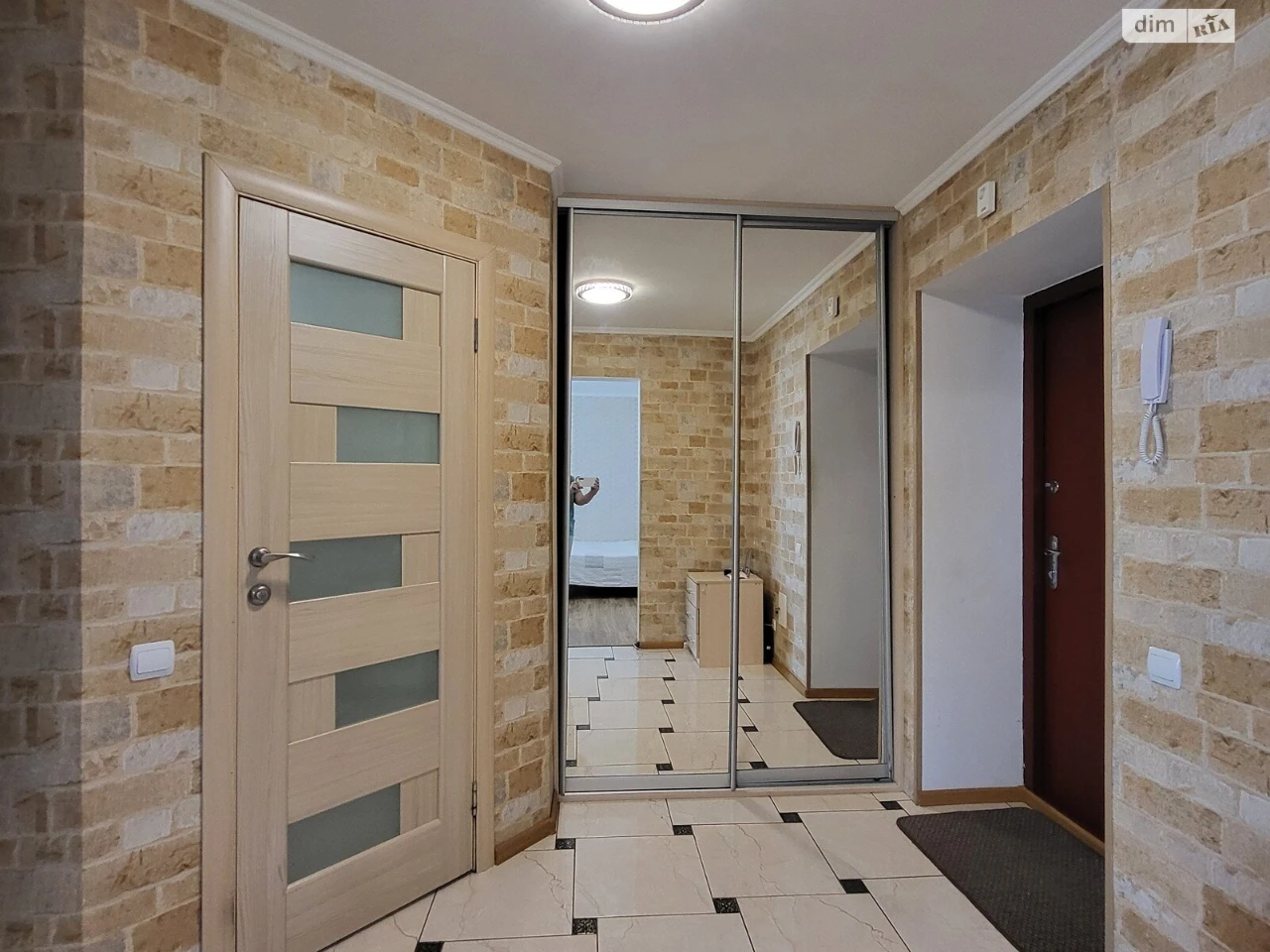 Apartment for Sale, Podillya