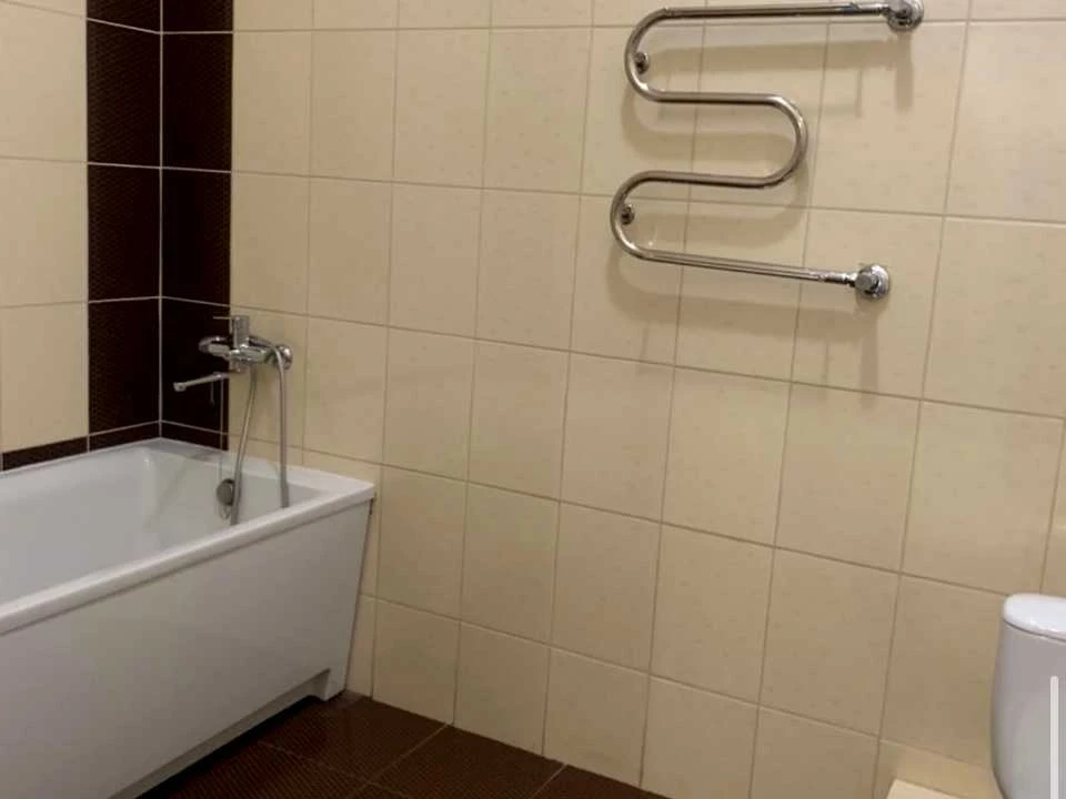 Квартира. Київ, Ревуцького вул.