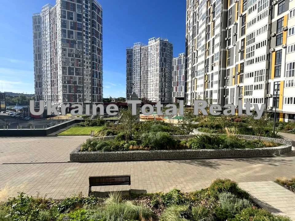 Квартира. Київ, Микільсько-Слобідська вул.