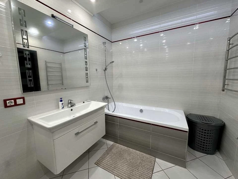 Apartment. Julia Zdanovska St., Kyiv