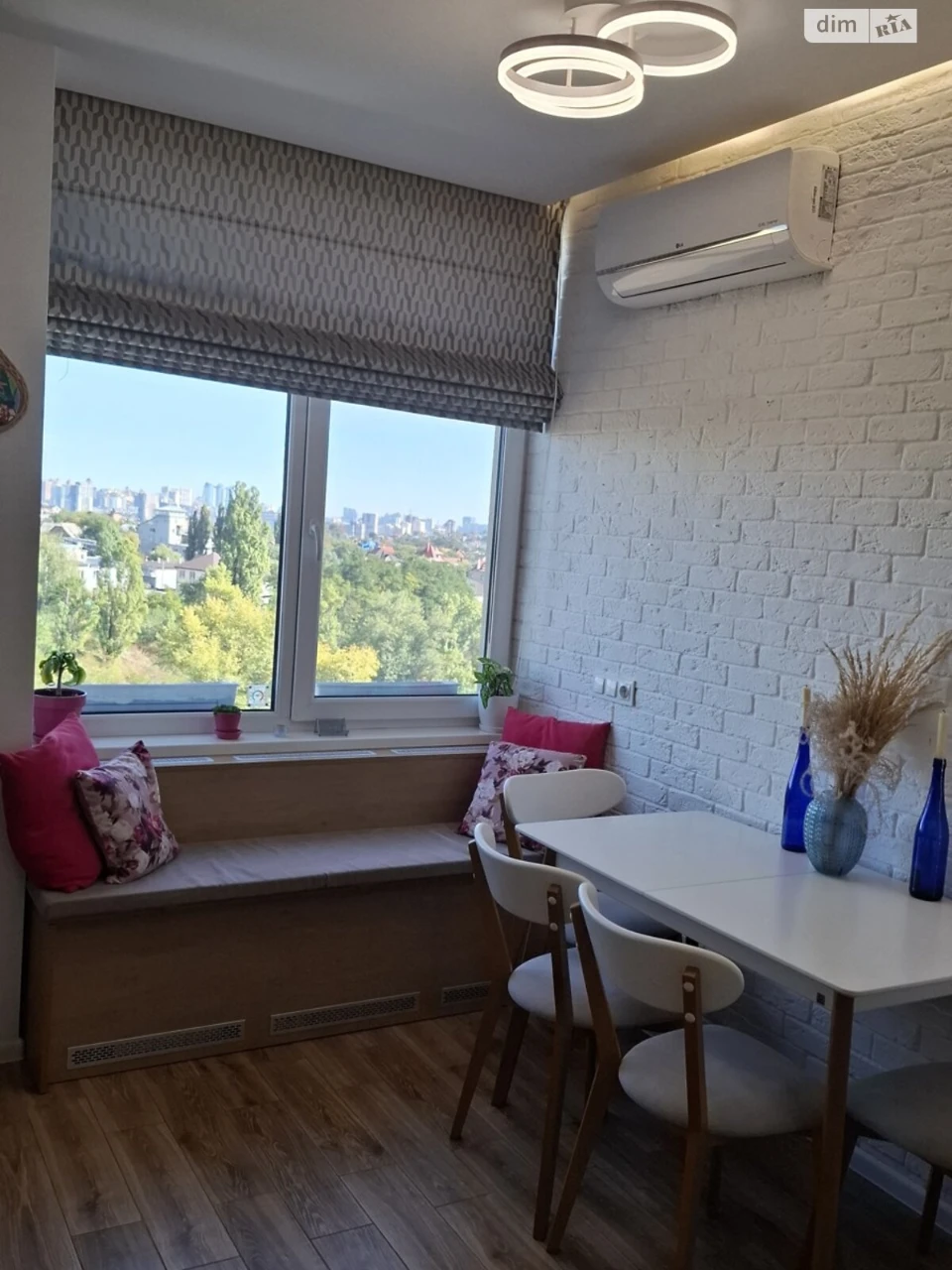 Sale of Apartment on Zhuliany