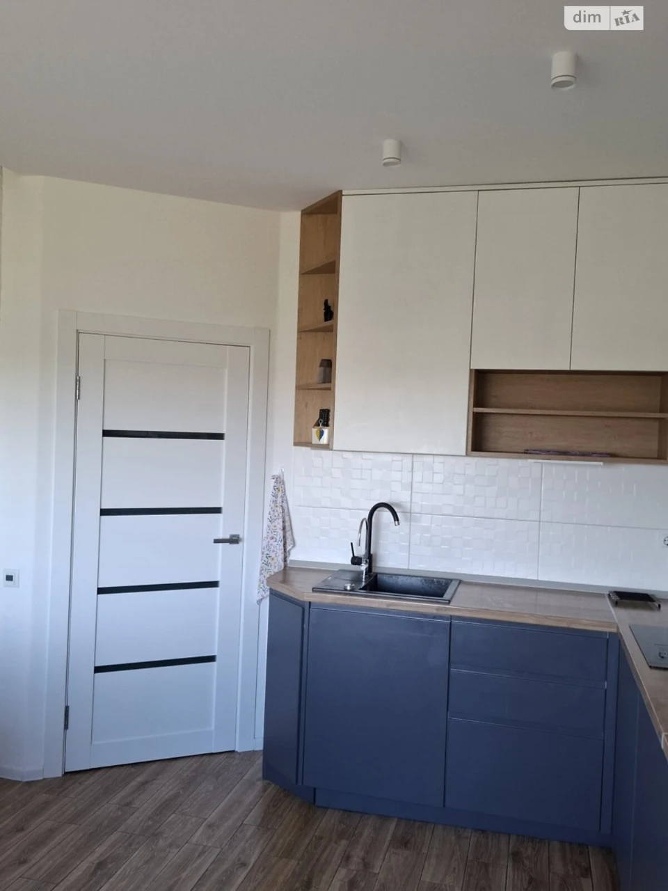 Sale of Apartment on Zhuliany