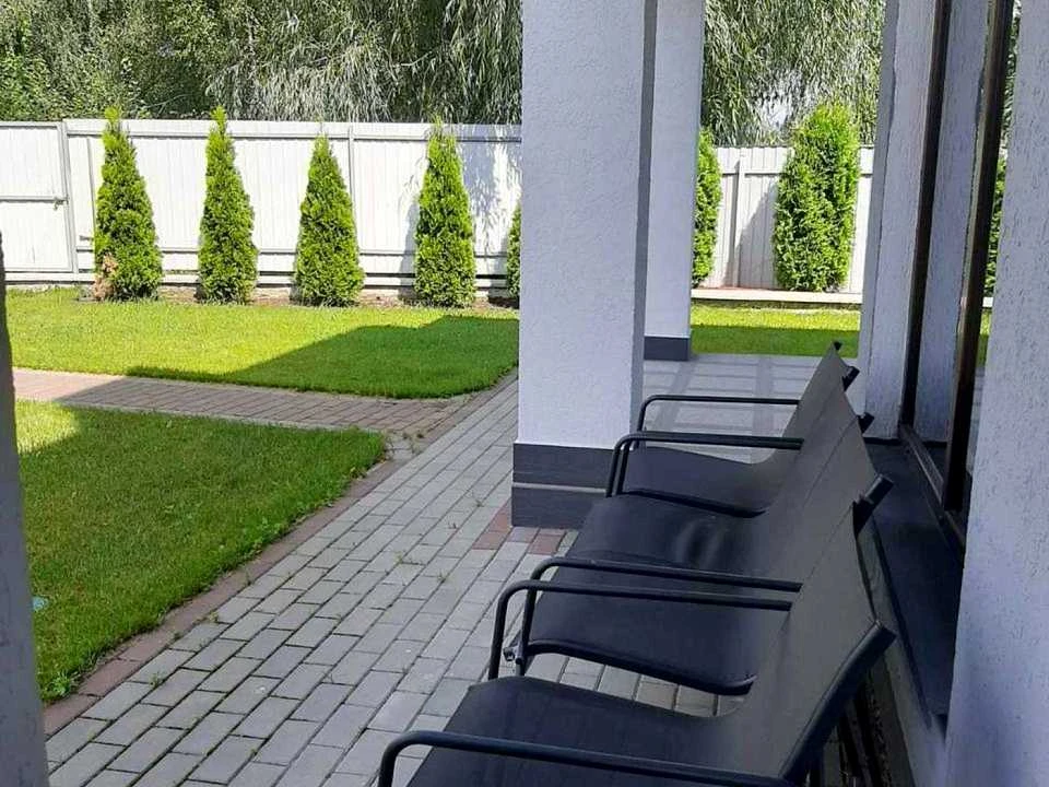 Будинок. Київ, Затишна вул.