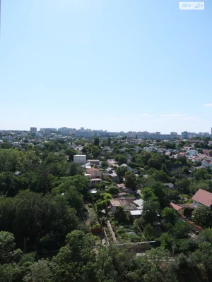 Продажа квартиры Золотой Берег.