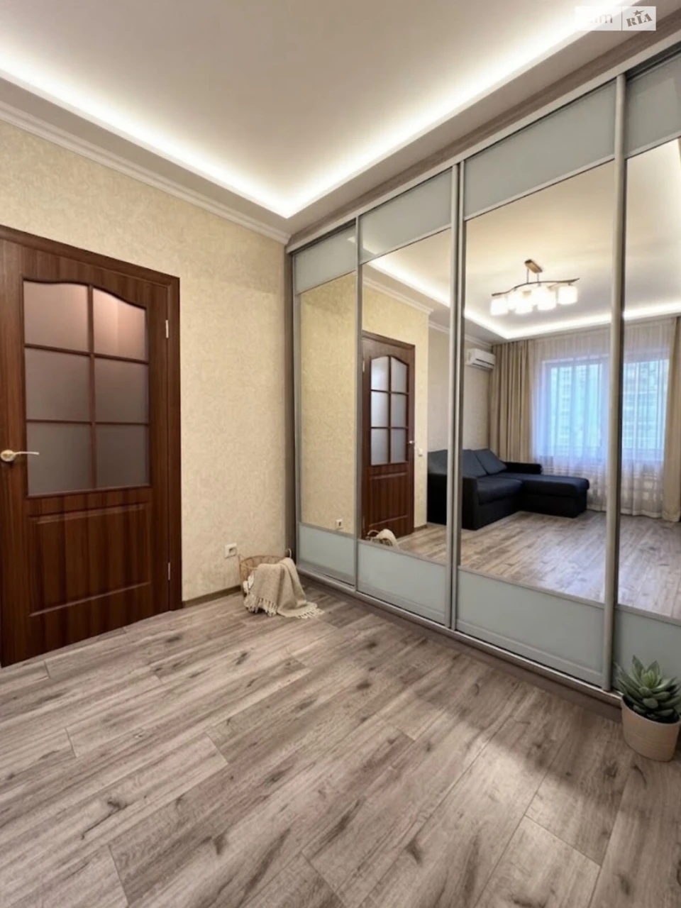 Long-Term Rental, 1-Room Apartment, Осокорки