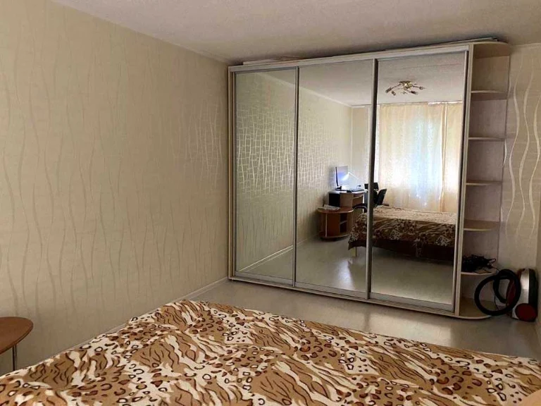 Apartment. Dnipro, National Guard St.
