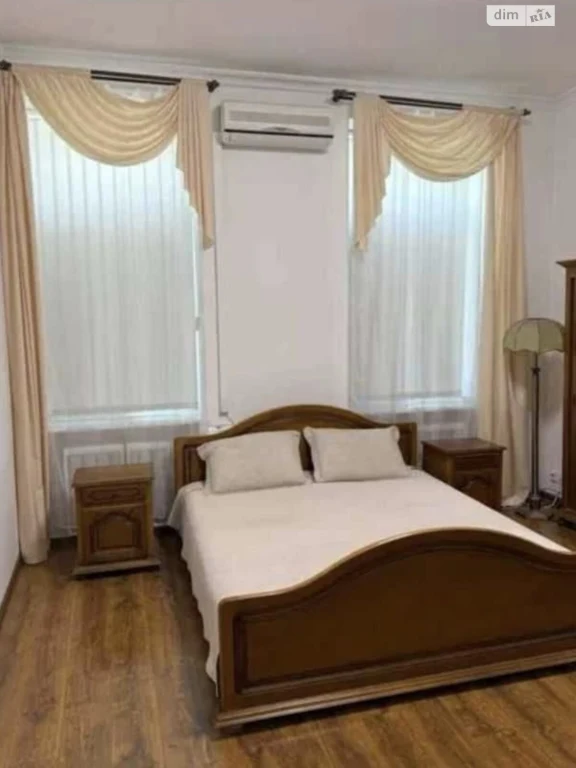 Long-Term Rental Apartment Shevchenko