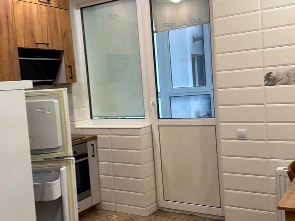 One-room apartment. Kyiv, Kharkivse shoose