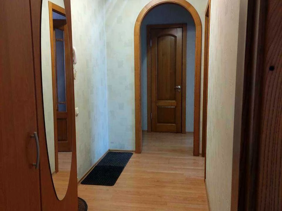 Apartment. Dnipro, Dobrovolivc's Street.