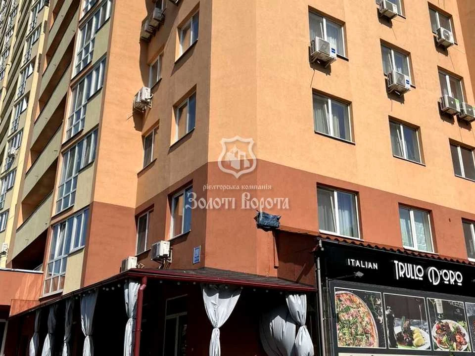 Apartment. Kyiv, Akademika Shalimova St.