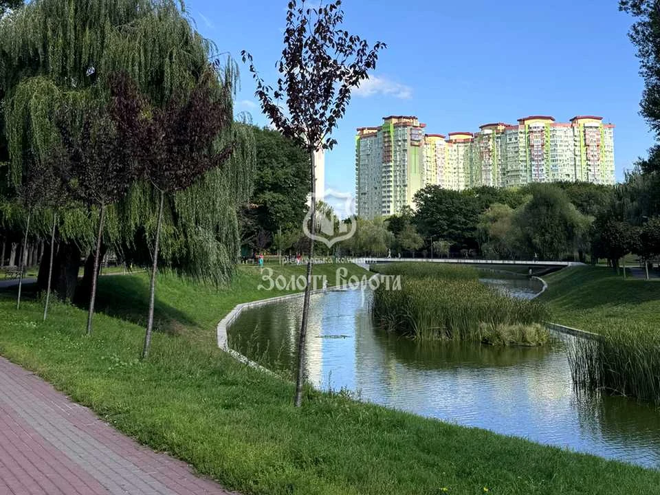 Apartment. Kyiv, Akademika Shalimova St.