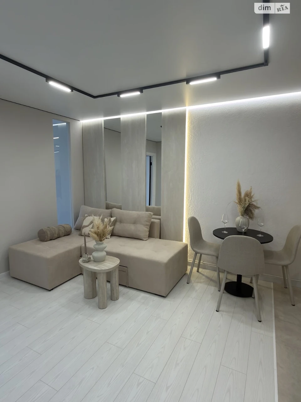 Sale of Apartment in Old Park
