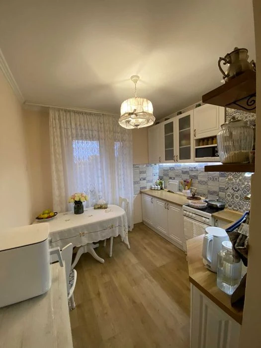 Продам 3-ком. квартиру 72 кв.м на Семена Палия! РЕМОНТ\МЕБЕЛЬ