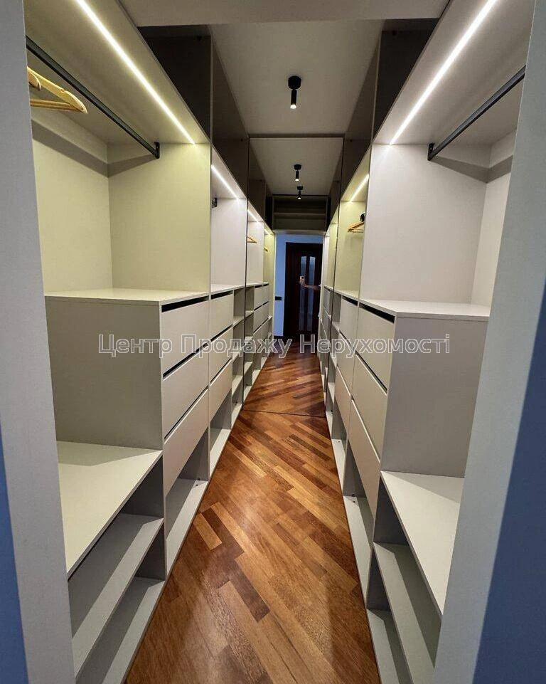 Продаж 5-кімнатна квартири, 17/24 поверхів, 163 м², Київ – чудовий