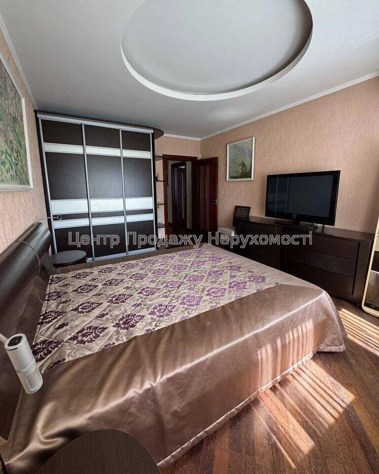 Продаж 5-кімнатна квартири, 17/24 поверхів, 163 м², Київ – чудовий