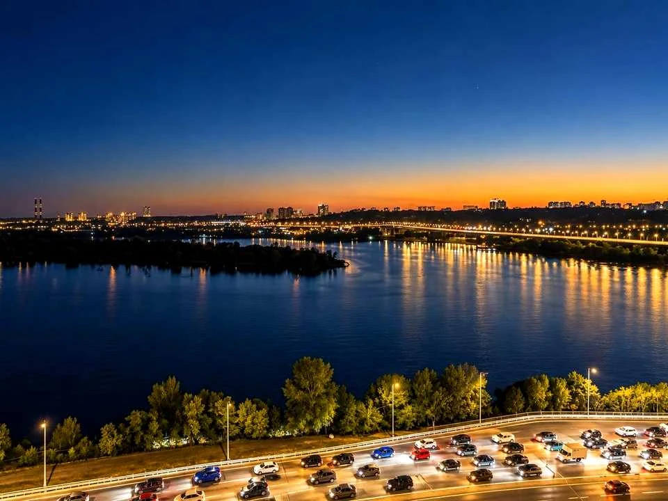 Квартира. Київ, Дніпровська набережна вул.