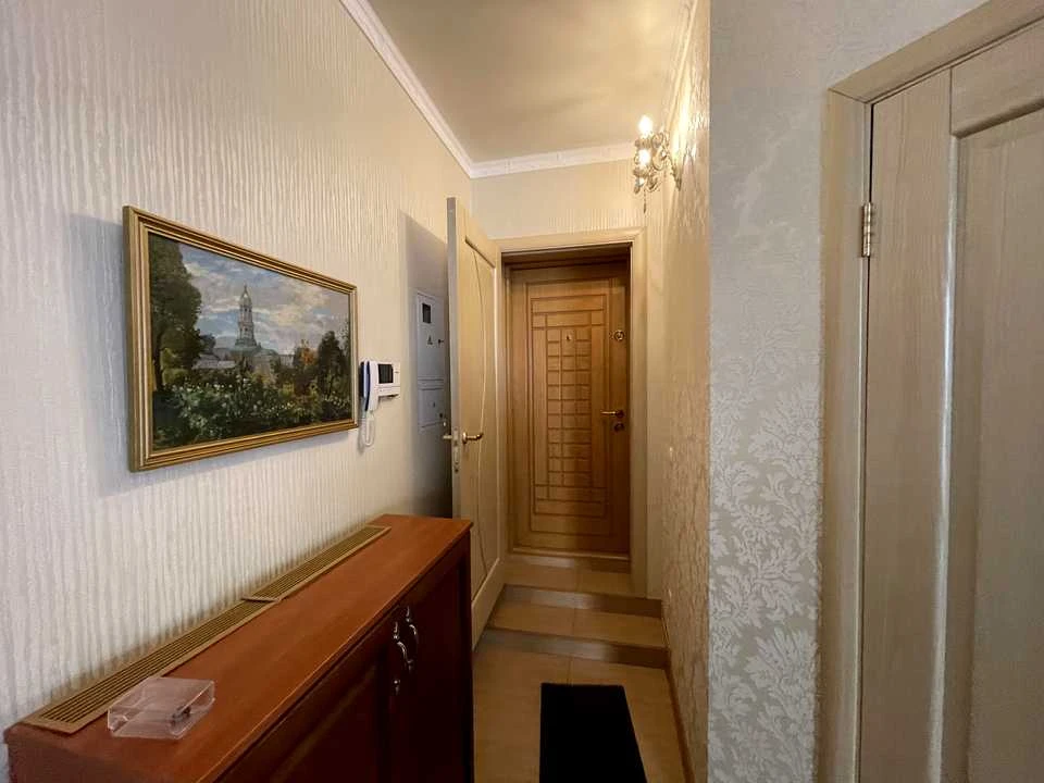 Квартира. Київ, Івана Мазепи вул.