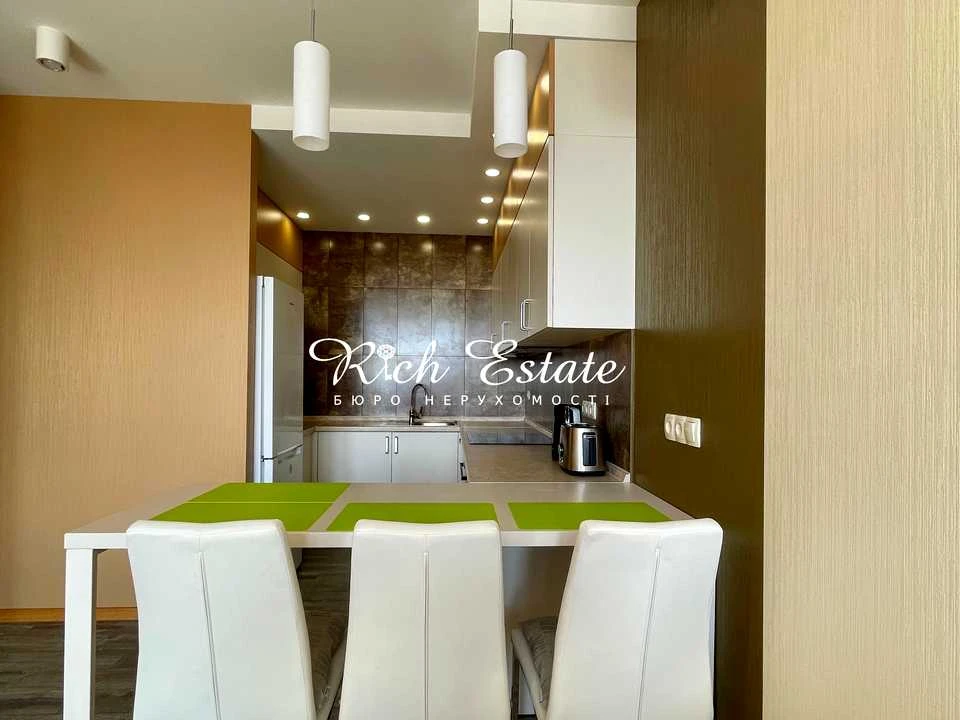 Apartment. Kyiv, Semyia Kyshka St.