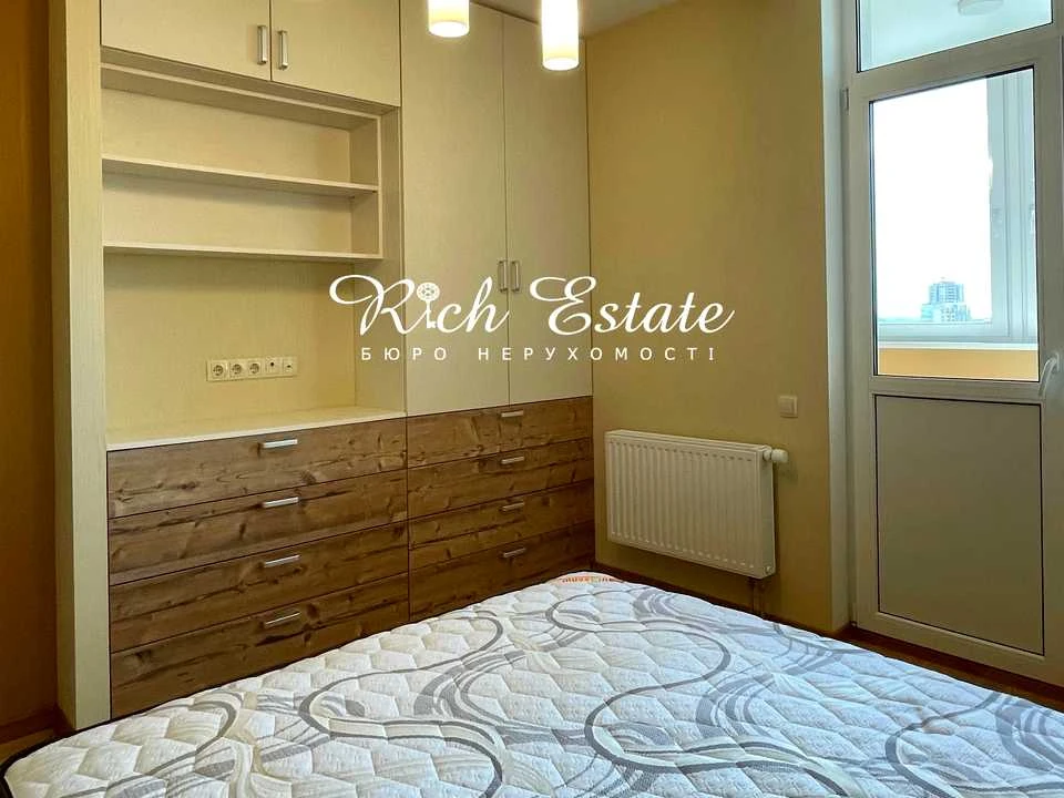Apartment. Kyiv, Semyia Kyshka St.