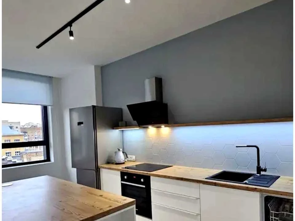 Apartment. Kyiv, Business Street