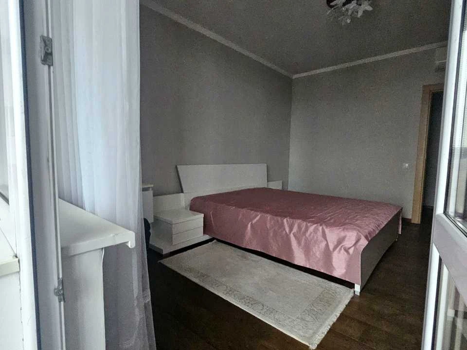 Квартира. Київ, Голосіївський просп.