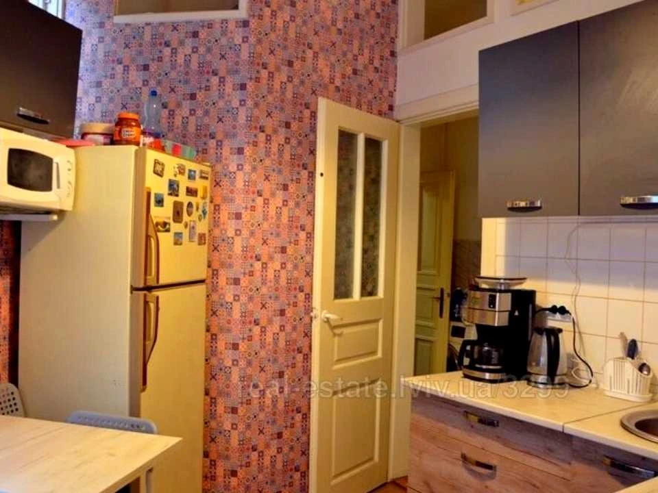 Квартира. Львів, Михайла Грушевського вул.
