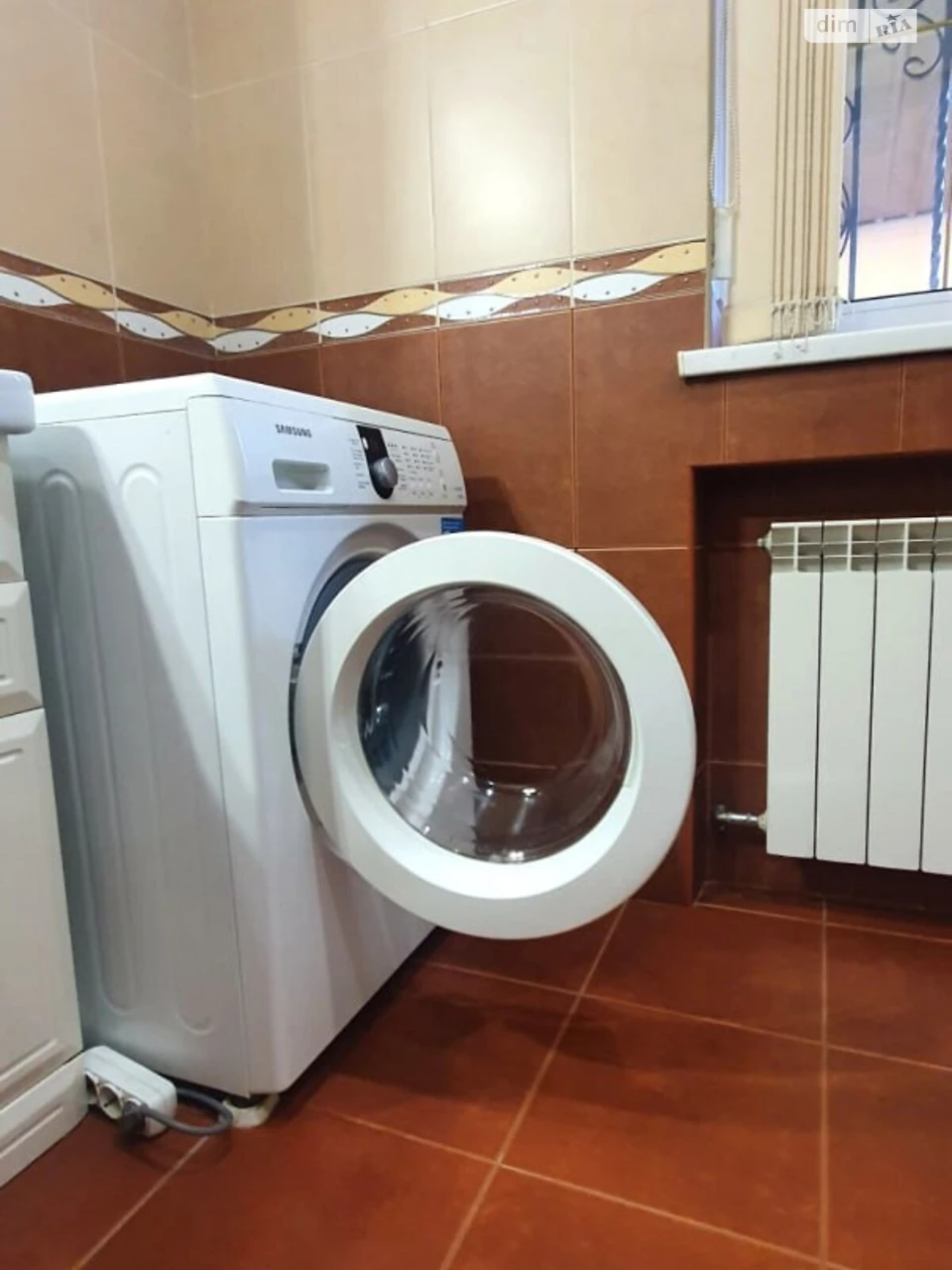Long-Term Rent House Center