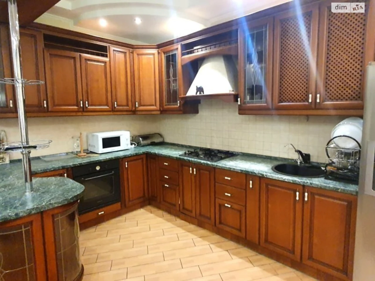 Long-Term Rent House Center