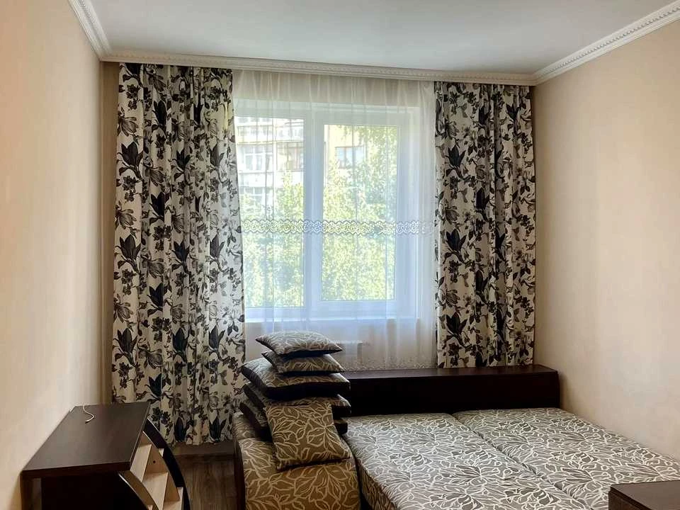 Квартира. Ужгород, Вишнева вул.