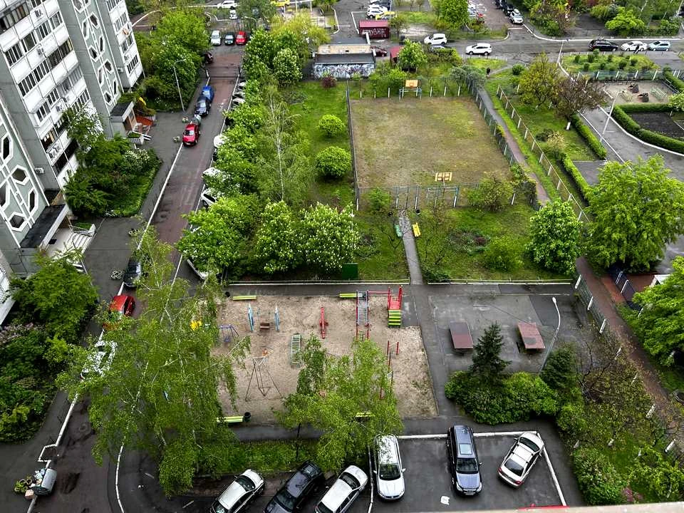 Квартира. Київ, вулиця Бориса Гмирі
