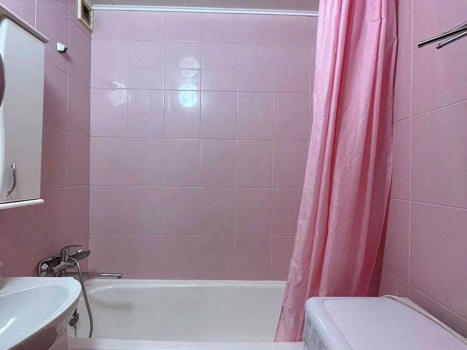 Apartment. Kyiv, Myloslavska St.