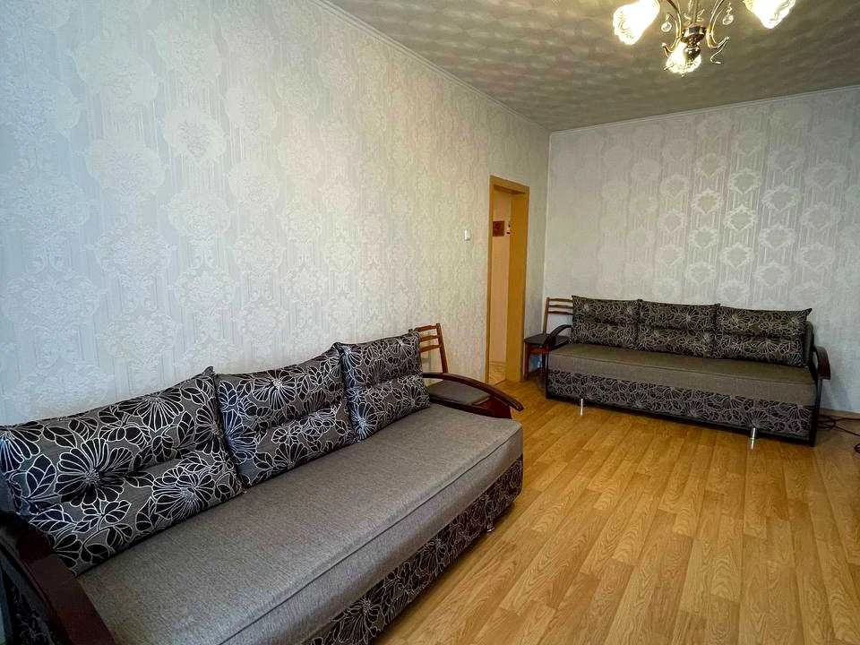 Apartment. Kyiv, Myloslavska St.