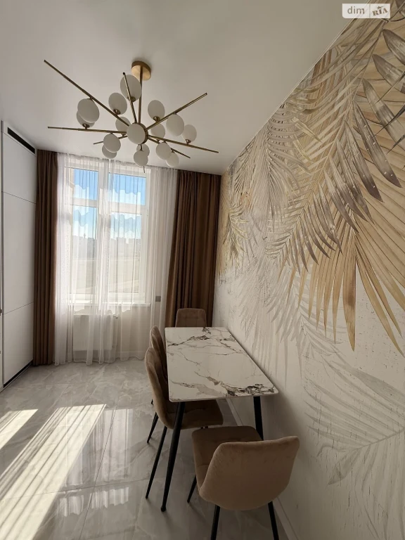 Long Term Rental Apartment Near Zhmennina