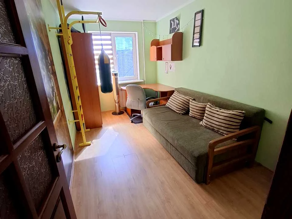 Apartment. Kyiv, Metrobudivska St.